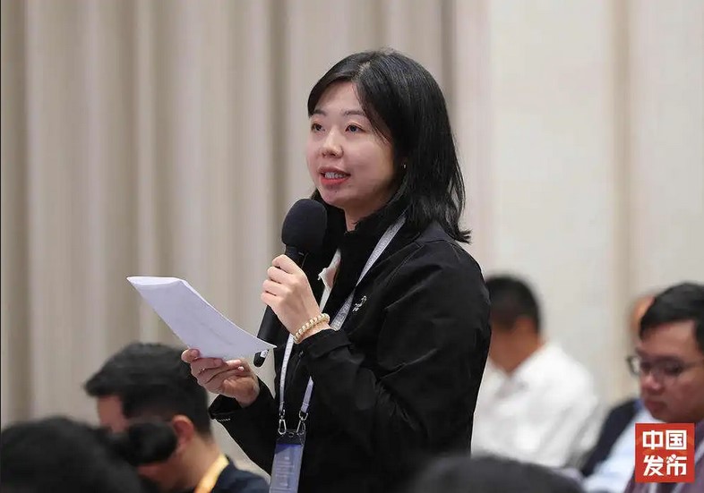 国新办举行《新时代党的治疆方略的成功实践》白皮书新闻发布会 国新办举行《新时代党的治疆方略的成功实践》白皮书新闻发布会